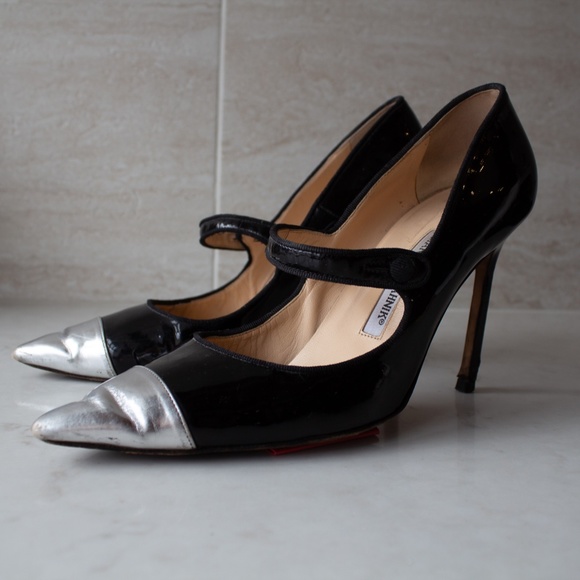 Manolo Blahnik Patent Black and Silver Mary Janes - Picture 4 of 4